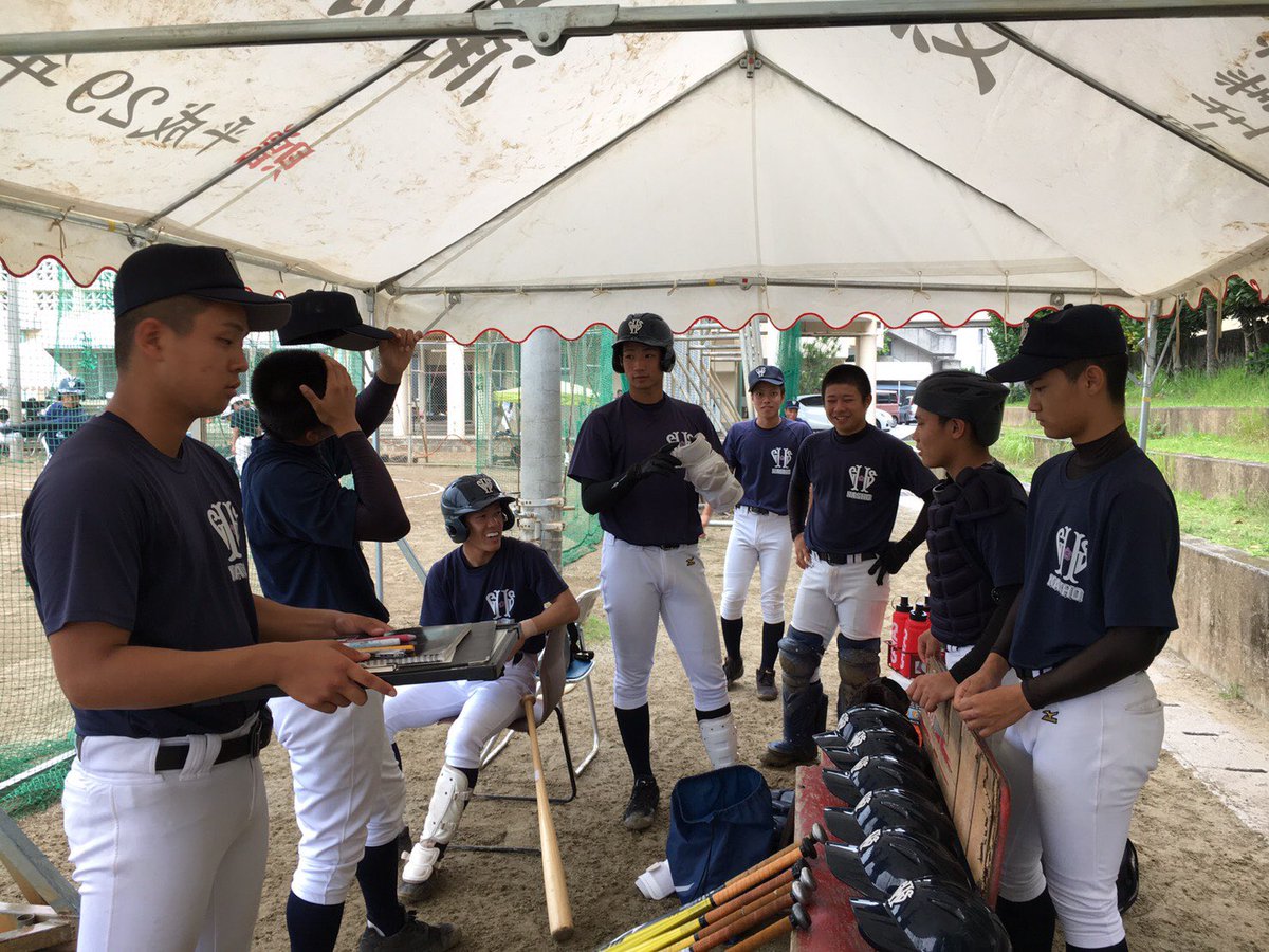 NEW40624995's tweet photo. 那商Aチーム
今日は浦添高校と宜野湾高校と練習試合でした！

ベンチも盛り上がっていて、楽しく試合をすることが出来ました😊
どのチームからも応援されるチームになれるように頑張ります💪応援よろしくお願いします！

浦添高校さん宜野湾高校さん
今日は本当にありがとうございました！ https://t.co/QH8PYMWqx7