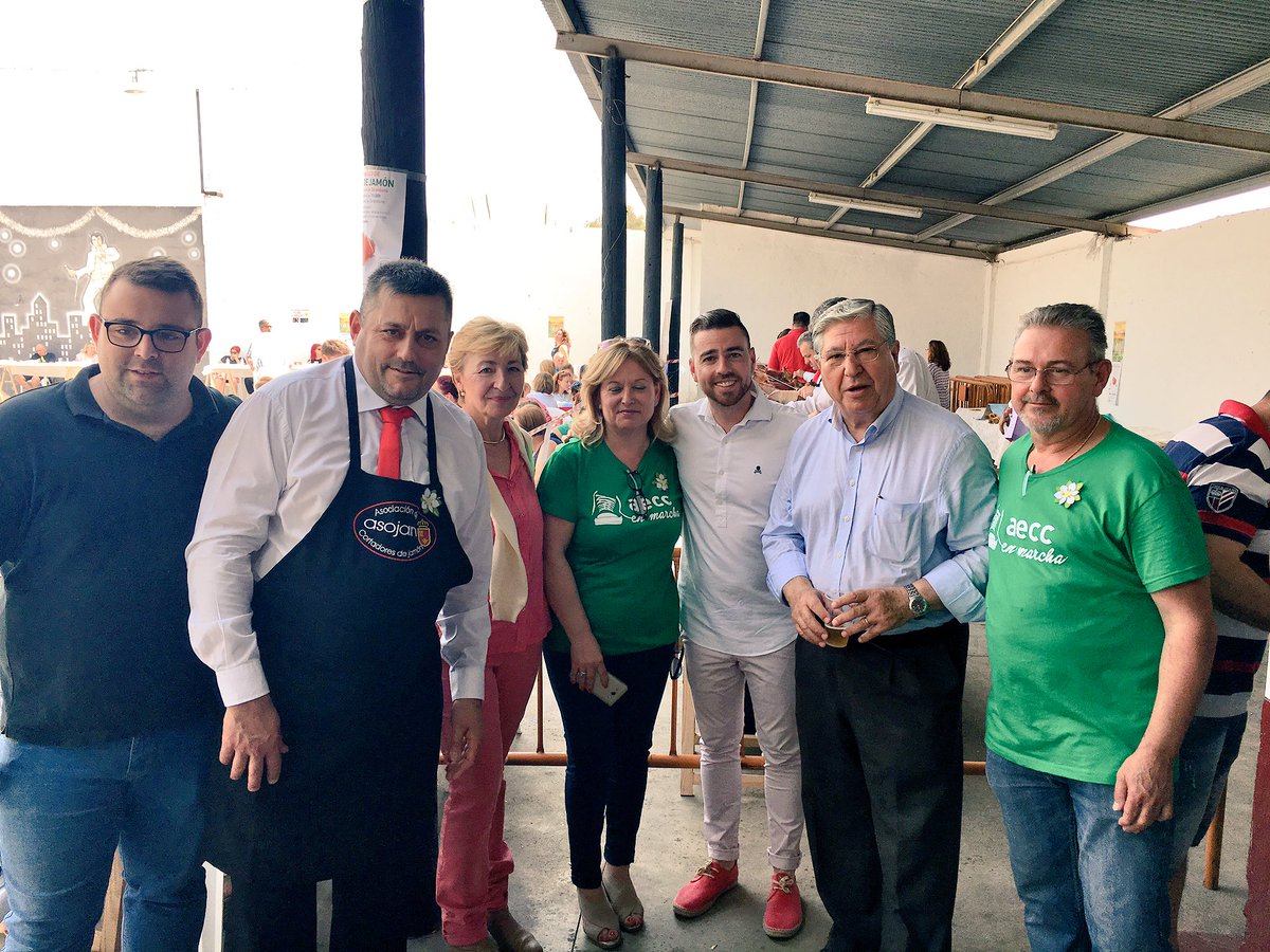 fran__san's tweet photo. #BuenDomingo Apoyo a @aecc_murcia #Zarandona Encuentro Benéfico de Cortadores de Jamón @regiondemurcia @AdelaMCacha @aecc_es @LopezMirasF https://t.co/hqZYRIPyYJ
