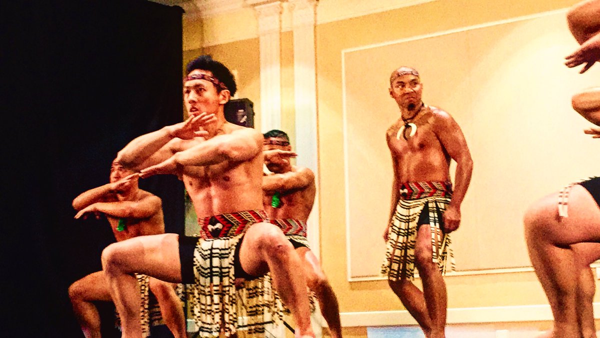 Ioana_Aboumitri's tweet photo. The intensity &amp; intention in my brothers is so real, raw &amp; warrior driven 🔥I just love the #Maori #haka🔥

#HalauHulaOWalea #SpreadAlofa 💚 https://t.co/Swcq1ZOGtU