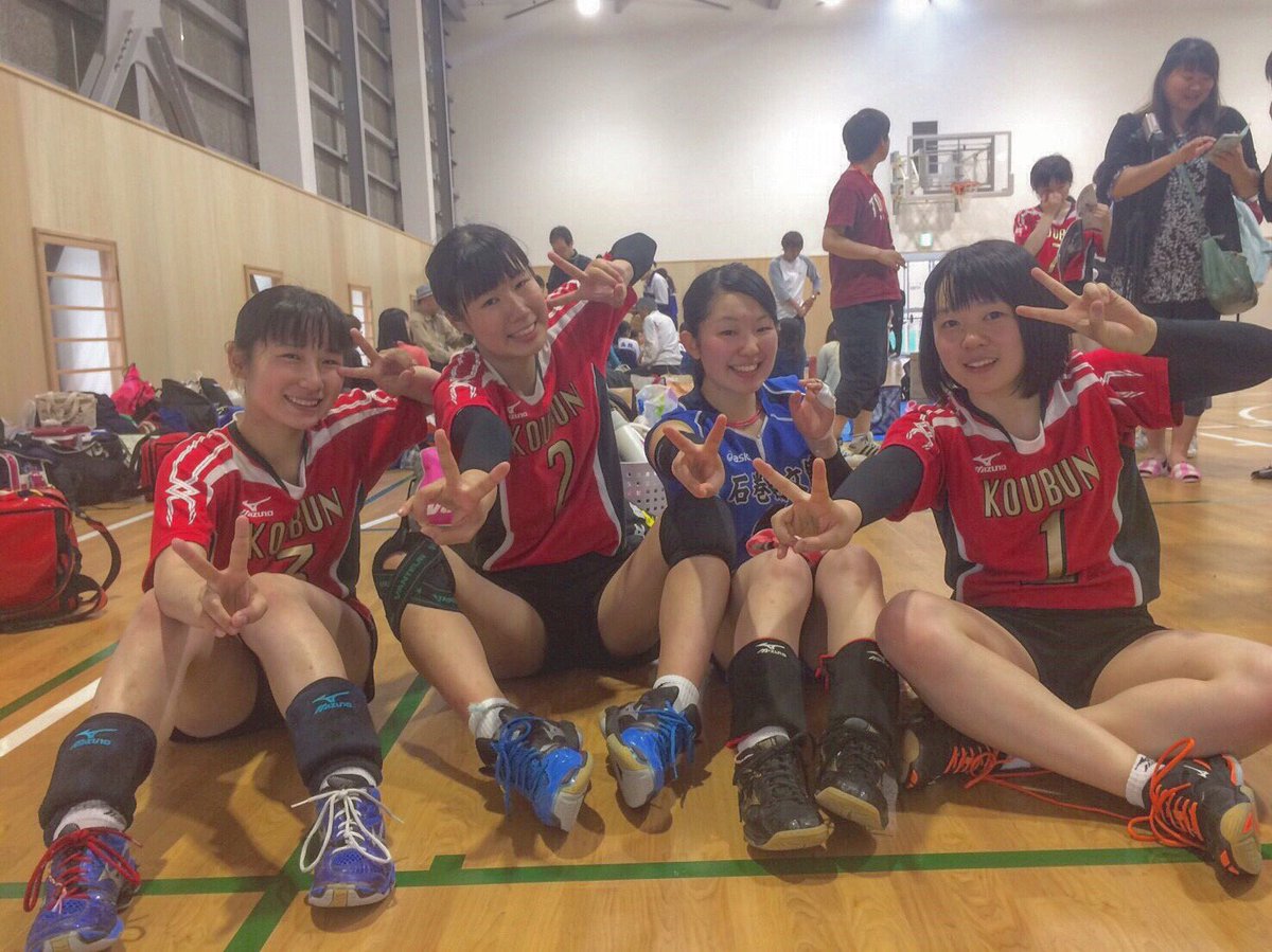 mi03m08's tweet photo. 8年間のバレーボール人生も終了🌱
最後にベスト16という結果を残せてよかったですここまで連れてきてくれたみんなありがとう🤝
この2日間どの試合もほんとに楽しかったです応援ありがとうございました！ https://t.co/PxT0SMERbO