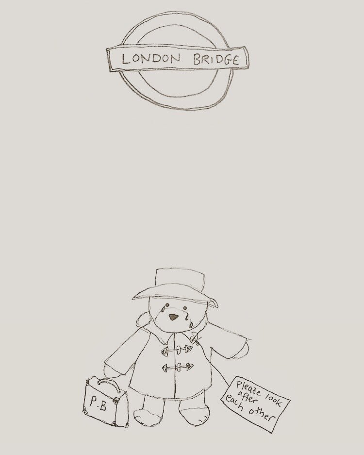 BambinoBambina's tweet photo. #London ๐#zeppelinmoon https://t.co/ElXJYMGior