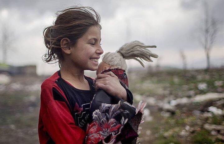 ElianeAlhussein's tweet photo. Each child radiates its own light, although the world is blind and doesn't want to see them..
#ChildrenSyria is #Future https://t.co/EJPXC51iwA