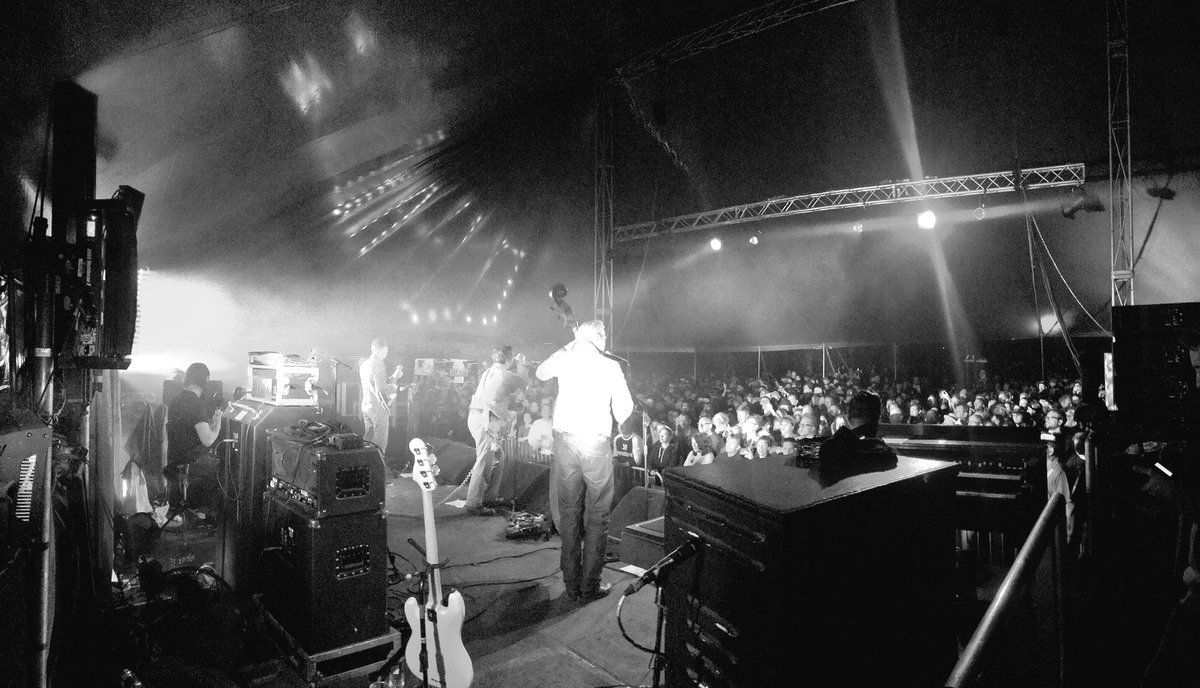 TJGodden's tweet photo. An awesome day & night at @RedRoosterFest - thanks to Ray & the guys from @jdmcphersonjr for having me along. #RedRoosterFest #JDMcPherson https://t.co/4YOntlymgK