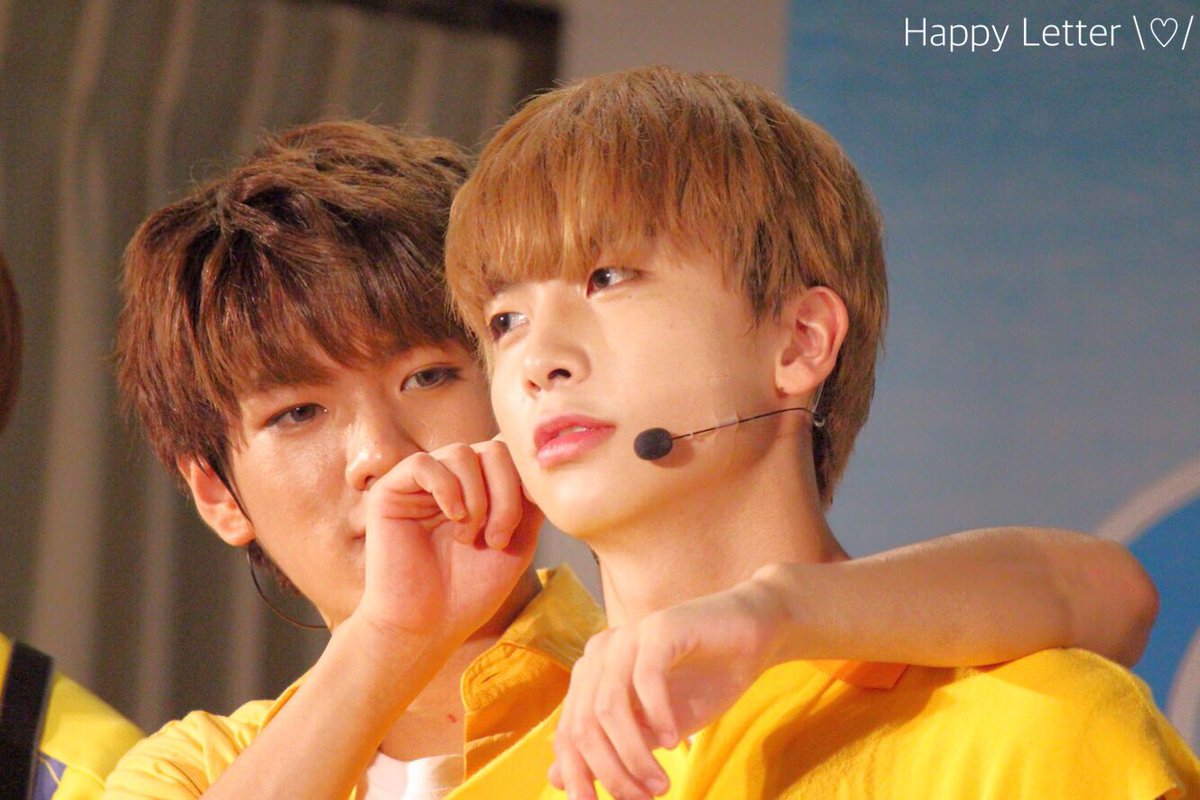 _HappyLetter_'s tweet photo. 160921 ららぽーとTOKYOBAY
#up10tion #업텐션 #오늘딱이야 #Summergo #xiao #샤오 #シャオ #hwanhee #환희 #ファニ 

어머 어머❤️ https://t.co/LSOE1VVb7s