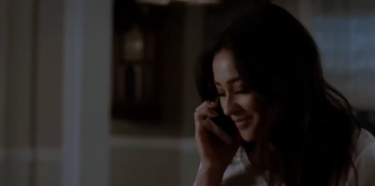 TBellsPieterse's tweet image. That smile when Ali tells she loves her on the phone! 😍 My heart is melting ❤️ #EMISON #EmisonEndgame @shaymitch @SashaaPieterse