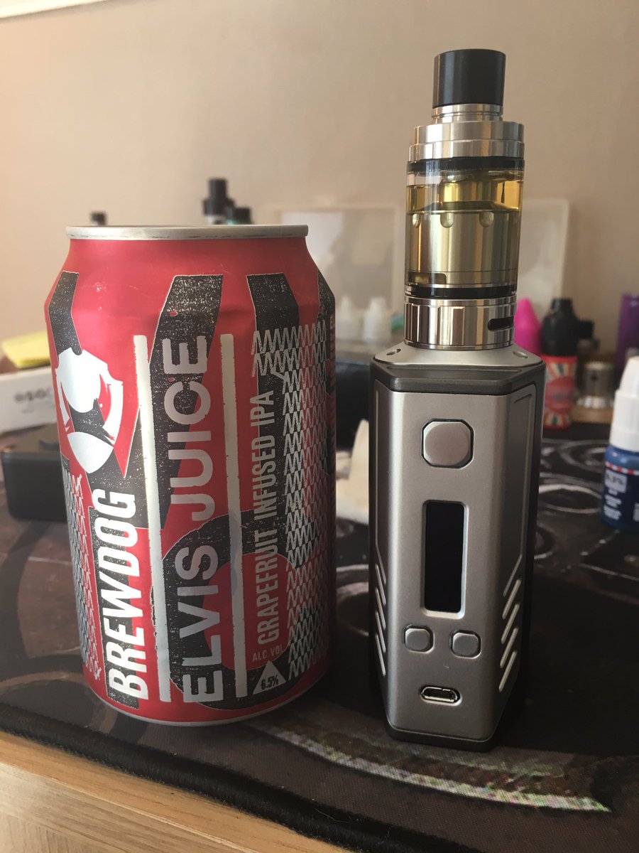 vapedontsmoke82's tweet photo. Review up today The @EleafGlobal Melo 25 RT with RBA #supertank #claptons #vapedontsmoke #vdsnation #beeroclock https://t.co/TNhDZDbCWA