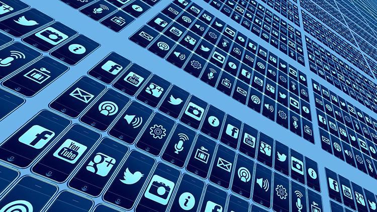 LiverpoolRandEd's tweet photo. Teachers face abuse from parents on social media | News https://t.co/ZnT95uro4K https://t.co/xHrFAZqlQX