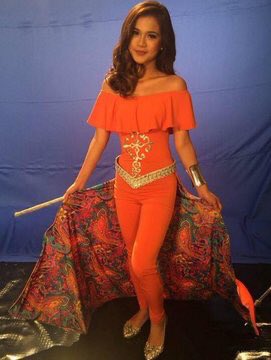 xxLFelip's tweet photo. Get you a girl who can do both.

😜 @MissMarisRacal https://t.co/9jYzuQlkOM