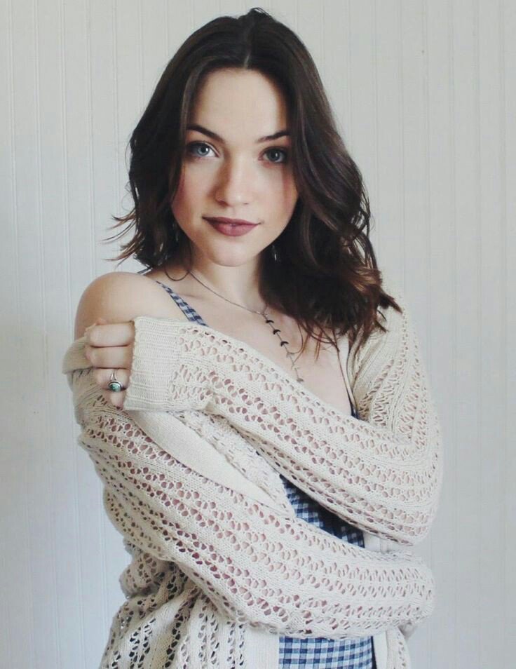 BConradrpg's tweet photo. @ItsSumFlower Violet Beane ! https://t.co/BzRDaJUgk8
