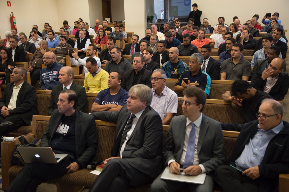 paulistaoeste's tweet photo. Escola de Evangelismo #ArautosdaCruzAPO mais um dia focado na missão   #EvangelismoAPO #MeuTalentoMeuMinisterio #AdventistasSP https://t.co/qITXvsGjpr