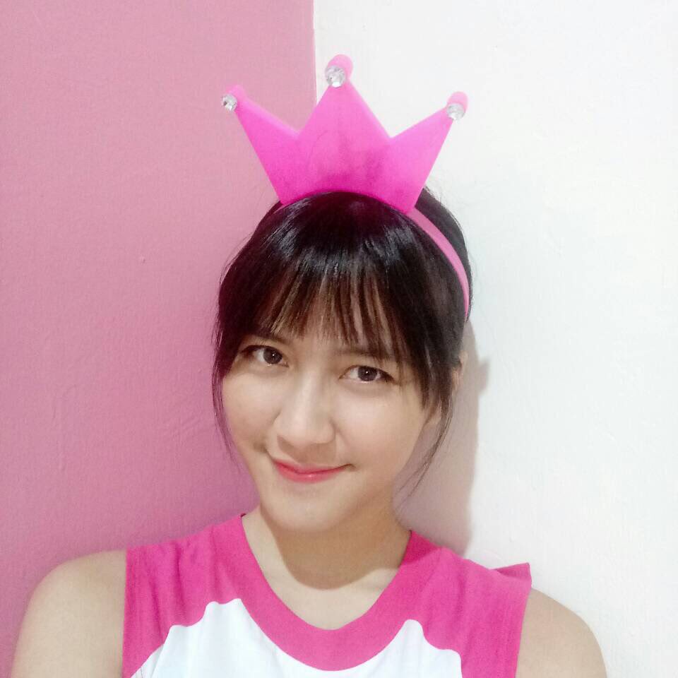 25MutiChiBi's tweet photo. jam 8 nanti merapat yuks https://t.co/INWktGAXPE