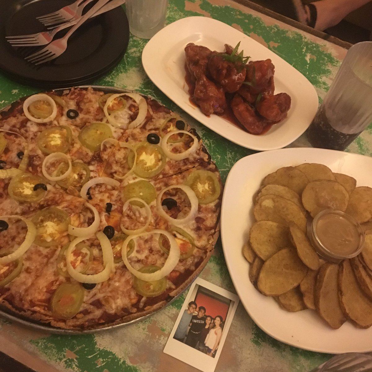 angelfaithls's tweet photo. kamsahamnida, ma’m @QZ_love116!!! #spoiledstudents https://t.co/m2ygZFYPJQ