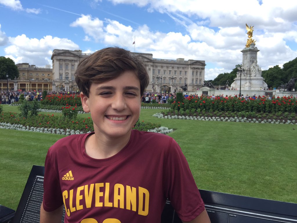 amsells1's tweet photo. Rooting for the Cavs from London! @cavs https://t.co/rgcKg1hkpu