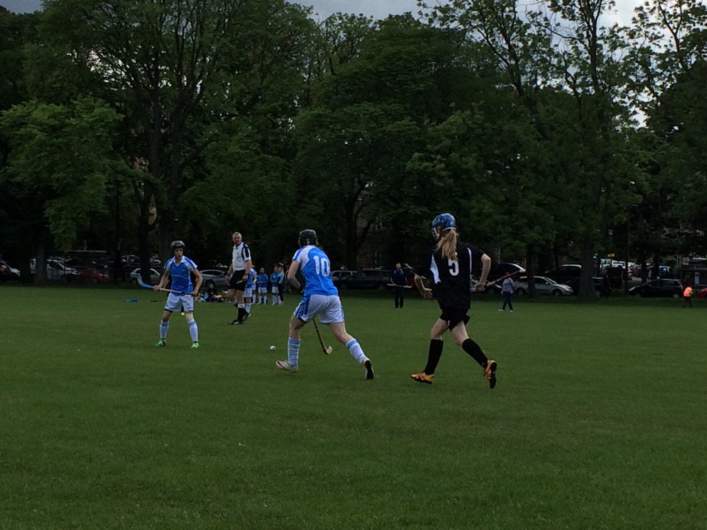ShintyEdinburgh's tweet photo. @skyecamanachd Ladies v Aberdour Ladies under way now at @MeadowsFestival #shinty #omain #spòrs @Skyelassies https://t.co/Bh5L4ValHA