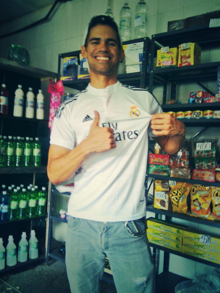 orlan579's tweet photo. Real Madrid https://t.co/JHPgqYBHq0