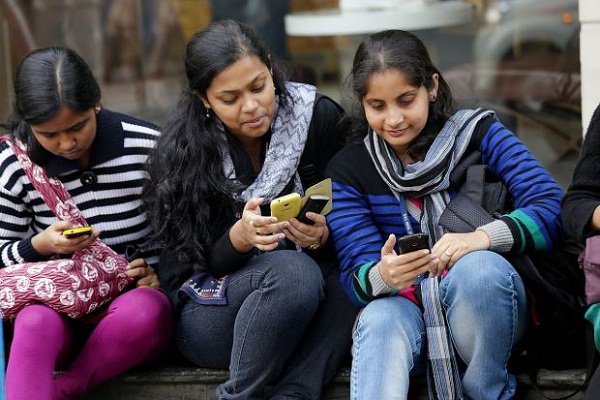 1stIndiaNews's tweet photo. GoodNews! सिर्फ 200 रुपये में साल भर के लिए मिलेगा 4g इंटरनेट
https://t.co/tMHxTfHzpO
#Datawind #mobileCompany #Jio #internet #4g #Reliance https://t.co/Iz95t8vKFs