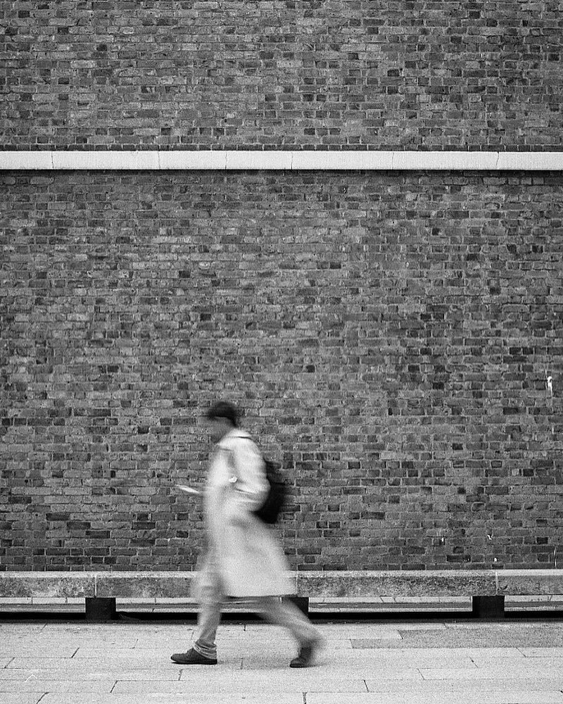 sfiftyseven's tweet photo. Economist Building, London by The Smithsons #thesmithsons #newbrutalist #portlandroach #architecture #blackandwhit… https://t.co/mNUfpFU3gJ https://t.co/BEMXFIEuwi