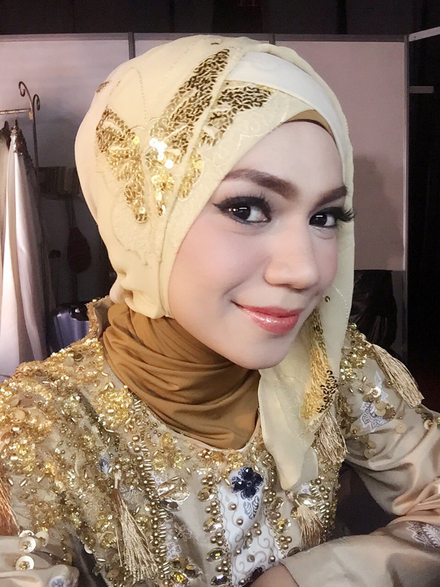 INDAHNEVERTARI HIJABHUNTTRANS7