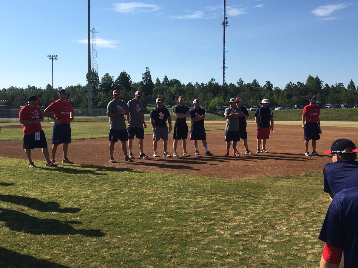 CBCBaseballClub's tweet photo. Day 2 underway 4 our 2018-2019-2020 @CBCBaseballClub @VAComplex .. planning of the day #springtraining2017 https://t.co/sId5AII26R