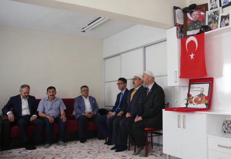 Şehit Özel Harekat Polisimiz Kazım Esmer'in Söğüt'teki baba ocağını ziyaret ettik. Tüm şehitlerimizi bir kez daha rahmetle anıyorum.