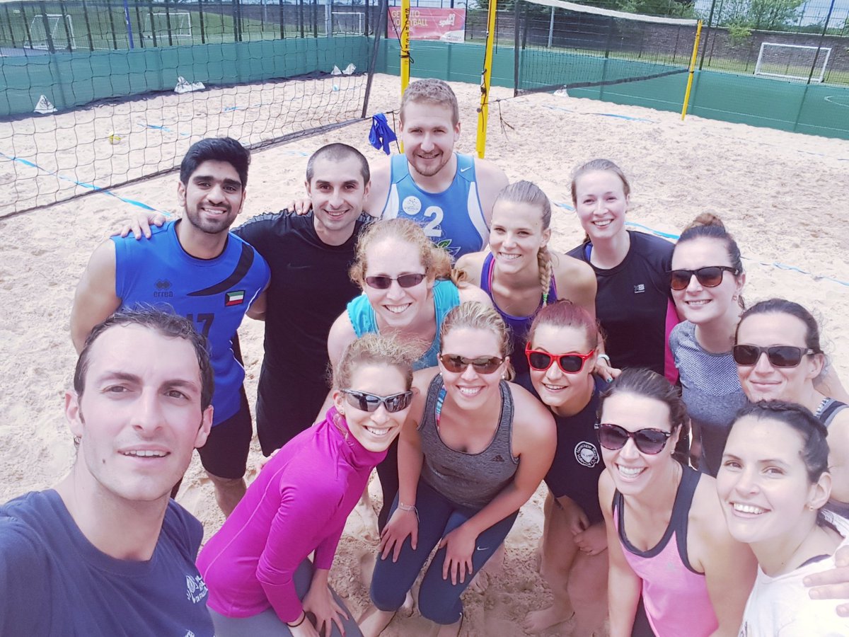 When clubs unite <a href="/LeedsVolleyball/">Leeds Gorse VC</a> <a href="/CastleVb/">Newcastle Staffs VC</a> #WeStandTogether