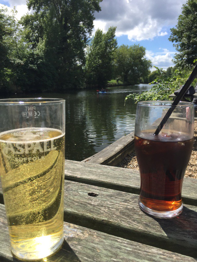 Every1_CanRun's tweet photo. Love this spot #rivergarden #aspallcider #summershere https://t.co/BjhQll7VJZ