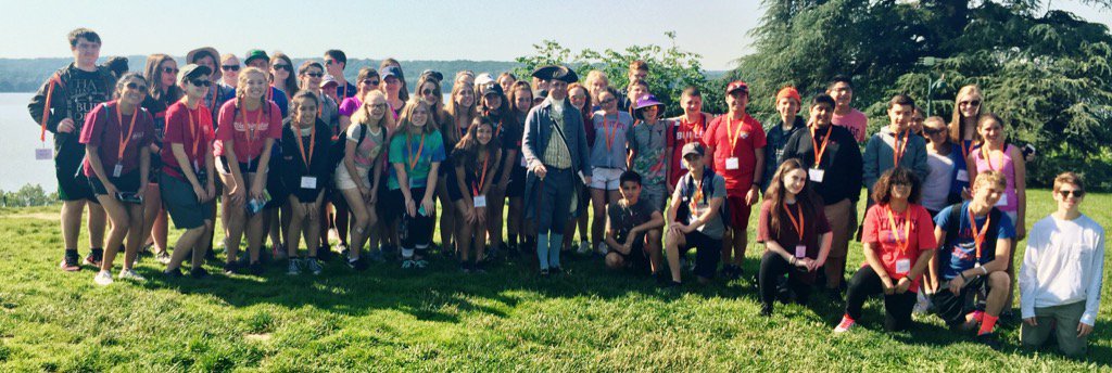 dskibbe01's tweet photo. #monroedc17 #mountvernon #gwsteps https://t.co/KSNbp8Vc5Q