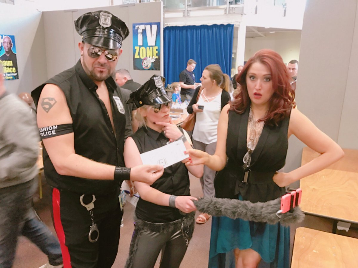 SoCalValerie's tweet photo. Just got busted by the #FashionPolice at @swindoncomiccon. Crime? "Too beautiful"! 😱🚓🚨@MmmGorgeous @WWEFandango @Wwc_Online https://t.co/GIrMH8v4xJ