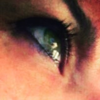 corinnetryme's tweet photo. #imieiocchi#cercano#ilviaggio2017#corinnetryme#letuemani https://t.co/k77Qz3Enmy