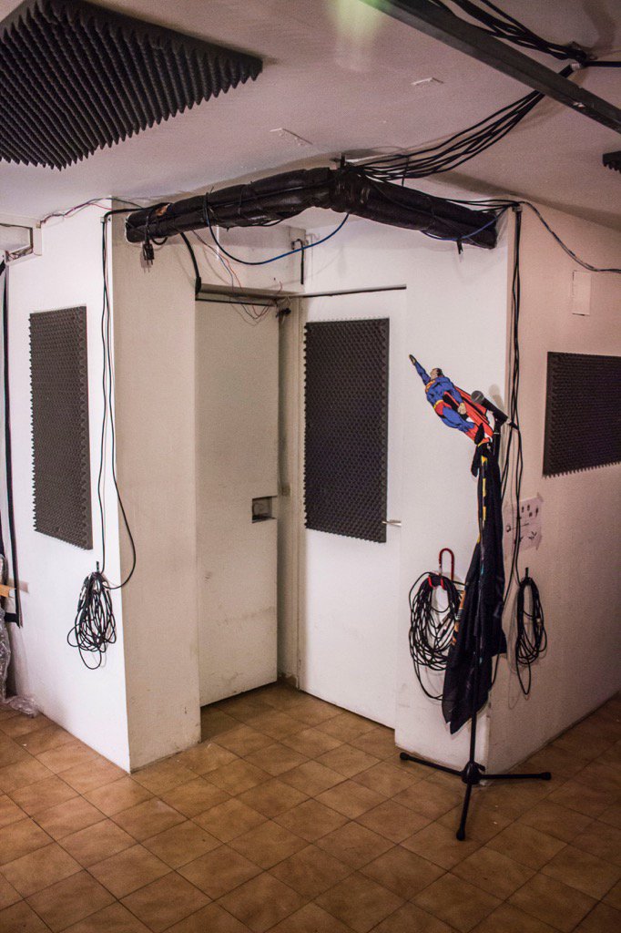 CamLescaudron's tweet image. Câblage au plafond pour un studio de répète propre et secure ! :) #AlterLab #soundengineer #indiemusic #musicians