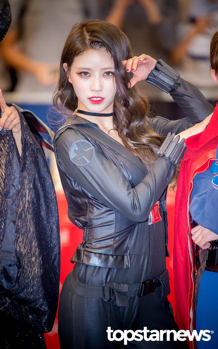 midyuux's tweet photo. Black Widow. ✨ https://t.co/d90aDSXDvC