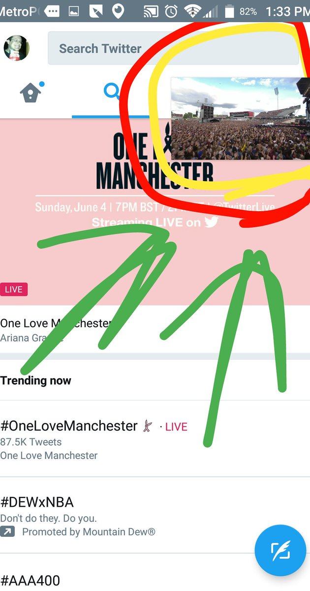 AGomezWorldTV's tweet photo. Kudos to @Twitter for having picture in picture for @TwitterLive. Now of we can have PIP on replays on people's #Periscope. #RequestFeature https://t.co/GowUayEc4A