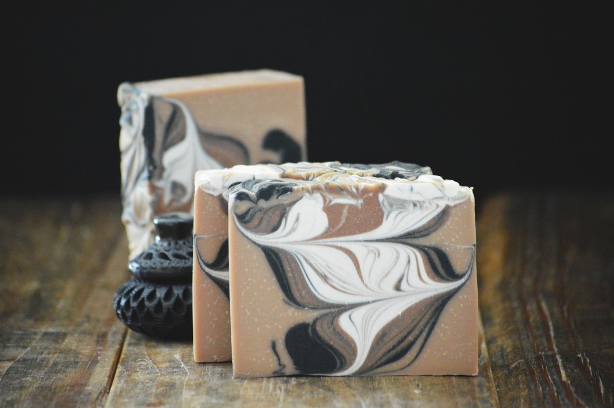 artisanbathbody's tweet photo. Tibetan Amber Soap is back in stock! This #handmadesoap has a powdery aroma that men and women love! https://t.co/V9Xd423Z6f #vegansoap #bar https://t.co/ZwtHi1GDQc
