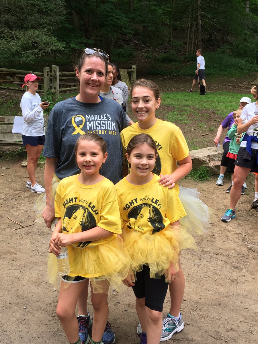 Seechicksrun's tweet photo. One of the best parts of this year's race was all the little ones! #phillygirlsinmotion #seechicksrun @PGiM1 https://t.co/Nsy13pitSp