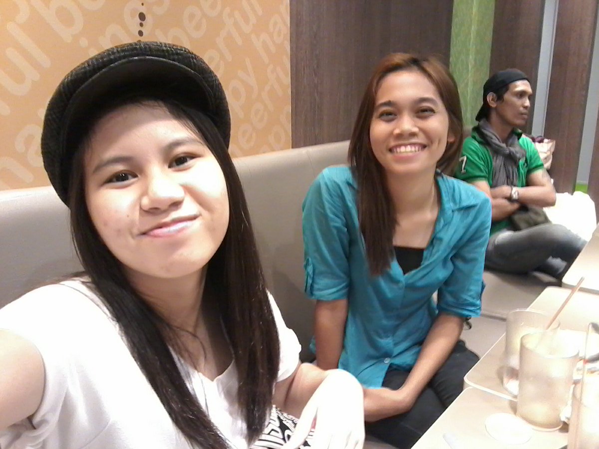 xofiuh's tweet photo. Hahaha bago ako mag school tom sya kasama kooo nakss naman #bhest πππLabyou heheππ @Rizelle_Alipoyo https://t.co/r8bzKnW0Wm