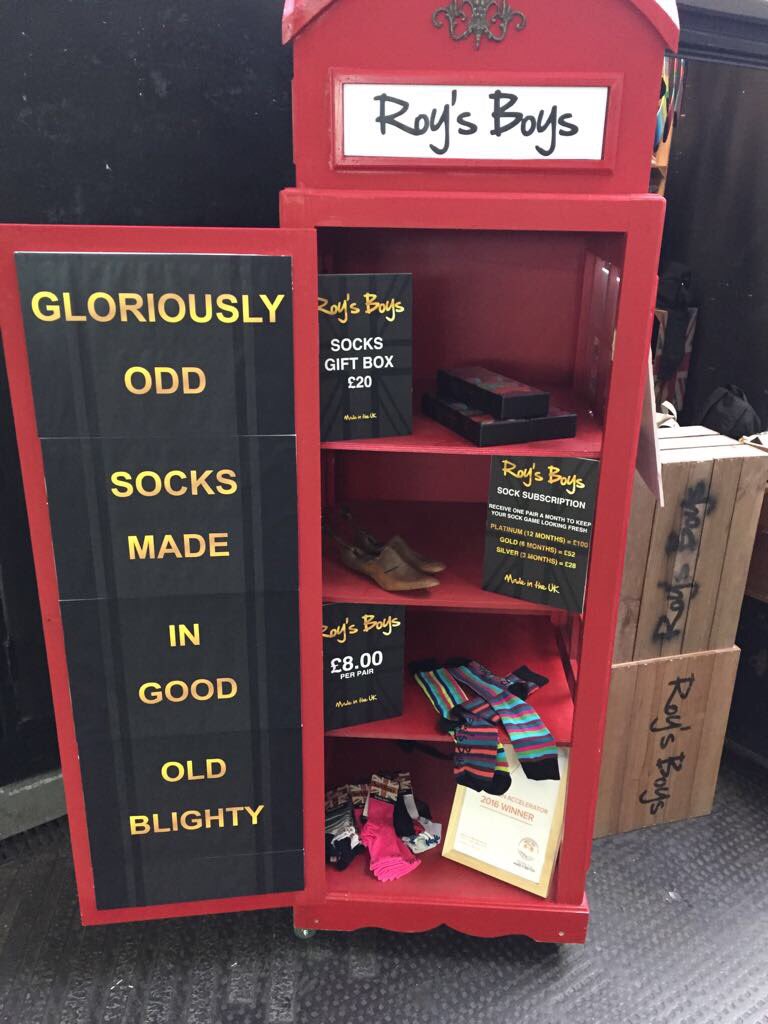 Roy's Boys 'popping up' in old street tube, London. Buy British ❤️ Britain.