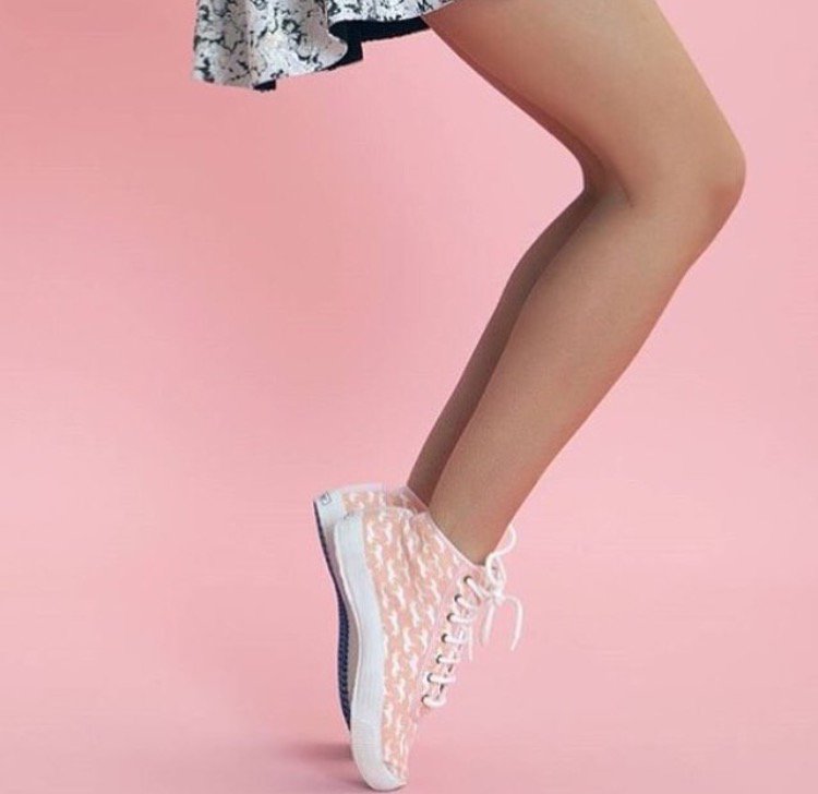 StartasUSA's tweet photo. Pretty in pink 💕🦄 #startassummer 💕🦄 #startas #sneakers #unicorn https://t.co/hYY13mn3BS