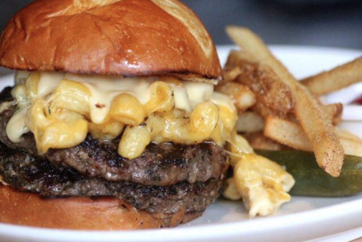 #Lunch #BabyGetsWhatBabyWants Don't tell <a href="/Dex50WR/">Dex Mason</a>