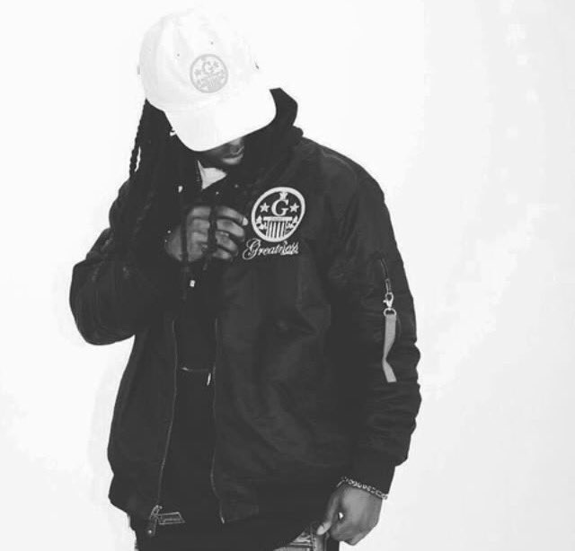 GreatnessCc's tweet photo. @2chainz It's Greatness ig @GreatnessClothingCo https://t.co/llB1Vtfcp6