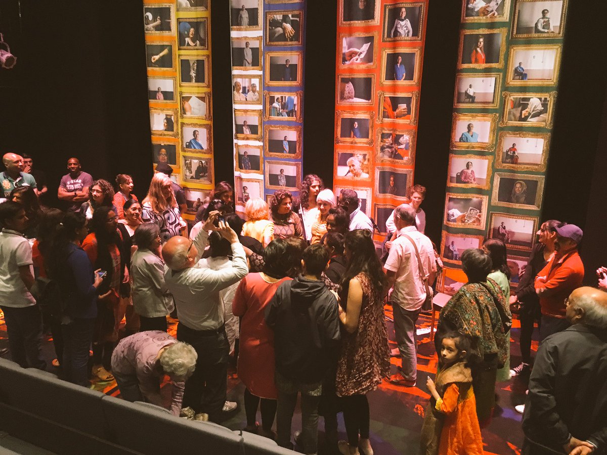 DawinderBansal's tweet photo. Wonderful & warm last show of #MotherTonguesFromFartherLands yesterday @southbankcentre #AlchemySC @castindoncaster #AlchemyDoncaster https://t.co/deM08b6sdP