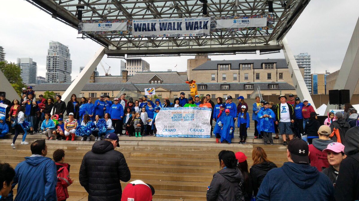 tpsaux52div's tweet photo. We're at @npstoronto for the @autismspeaksCAN Walk! A wonderful event for such a meaningful cause. Autism affects millions of ppl worldwide. https://t.co/RmnhumwDP0