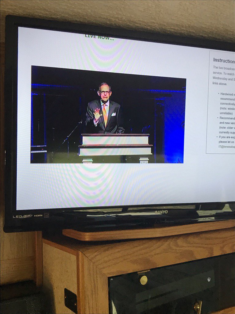 PastorCLW's tweet photo. If we don't guard against selfishness, we will be selfish. @steve_dighton Good word. #overcominganger&bitterness https://t.co/wuOPhr8aZ1