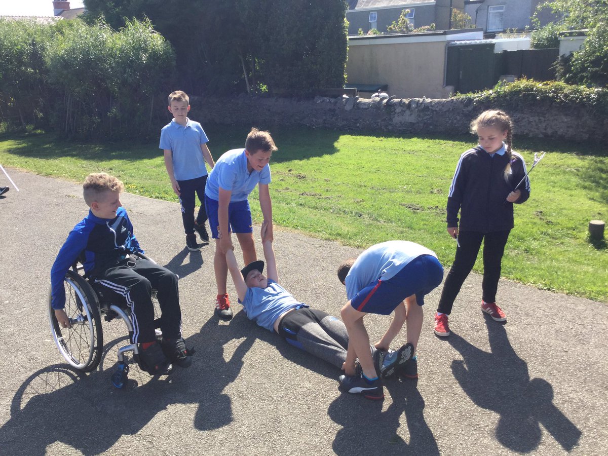 ysgolfali's tweet photo. Yrs 5&amp;6 being creative! Using 'new' measurements to find the length and width of our school yard. #CamauCelyn #NikkiFeet #Alfies #Anglesey https://t.co/kKRs4QsZd7
