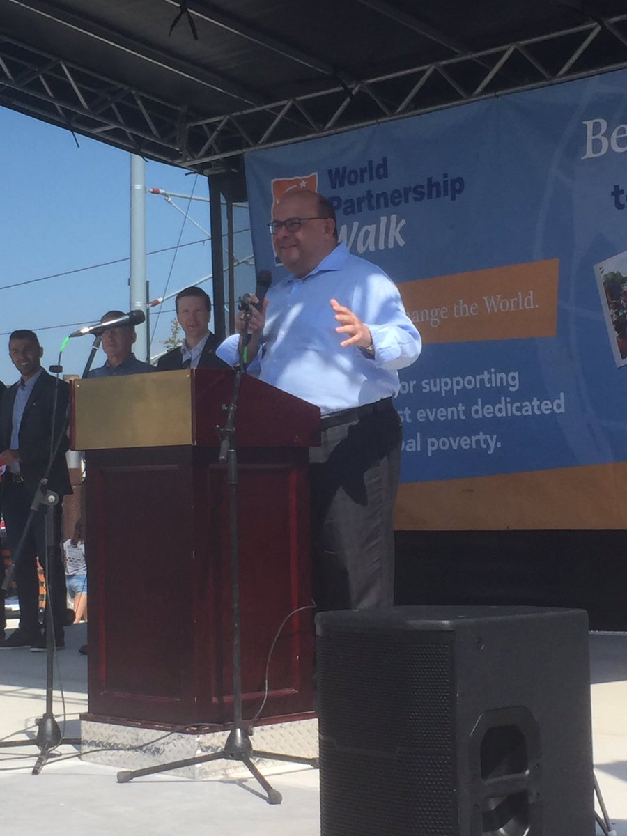 AlexFatehali's tweet photo. A perfect sunny day to end global poverty. Listening to VIPs speak at this amazing event. #WPWalk150 #KWawesome https://t.co/ULzjqFbM8N