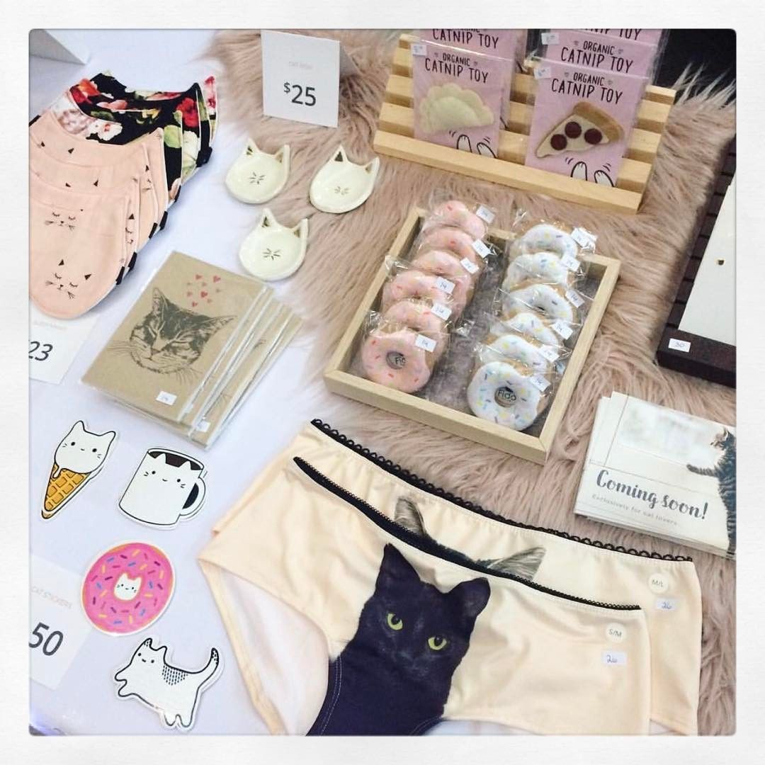 StyleDemocracy's tweet photo. One of #Toronto's best urban markets is back (and you can get FREE early bird tickets!!!): https://t.co/nGqfkbwY5s @URBAN_TO https://t.co/iPs4X8VIwF