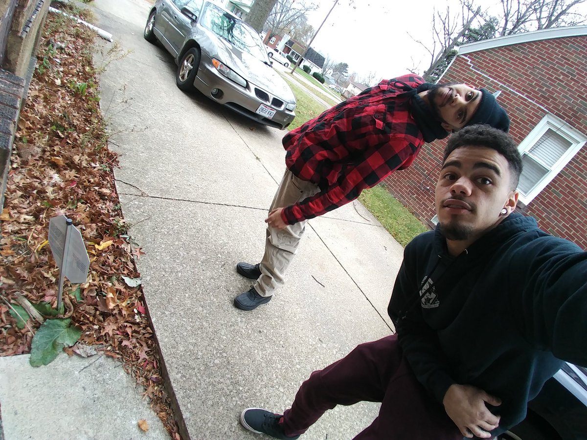 theillestjay's tweet photo. Happy birthday Chief ! @Chief_Andretti_ #NameAMoreIconicDuo #ChiefDay https://t.co/a3dQGSjhgA