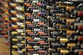 ShortStopMktSRQ's tweet photo. All of our #wine has to go. Buy 1 at regular price, get each additional bottle 15% OFF! No limits! #sale #closing #outofbusiness #ssmSRQ https://t.co/SUkkPf35PZ