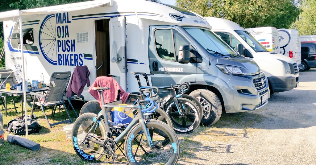 Summer Sun Camping #Bahnentournee 
<a href="/weinsberg/">Lia Weinsberg</a> <a href="/MalojaPushbiker/">Maloja Pushbikers</a> #beapushbiker