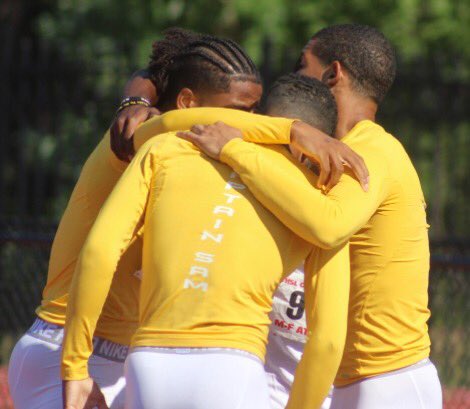 burnercentra's tweet photo. Blessed to finish my Highschool career as a multiple time state champ with my brothers ❤️💍 (4x1 &amp; 200) https://t.co/4wDrRd4TuO