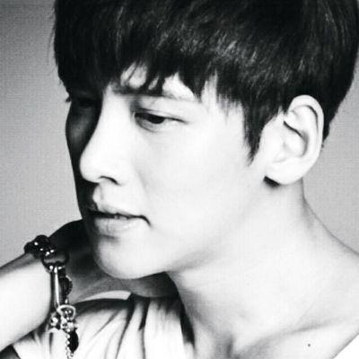 WookieLover_In's tweet photo. I Nominate #JiChangWook from S.Korea for #100MostHandsomeFacesof2017 @tccandler https://t.co/3UnQxB7xsv